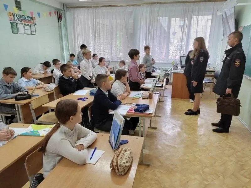 В МАОУ СОШ № 28 прошёл Единый день профилактики 15 мая 2026 года в МАОУ СОШ № 28 состоялся Единый де