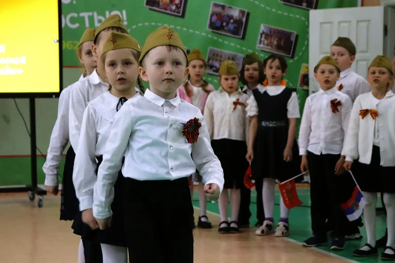 🎗«Голоса Победы» зазвучали в зале!  Прошёл фестиваль военно-патриотической песни «Голос Победы» сред