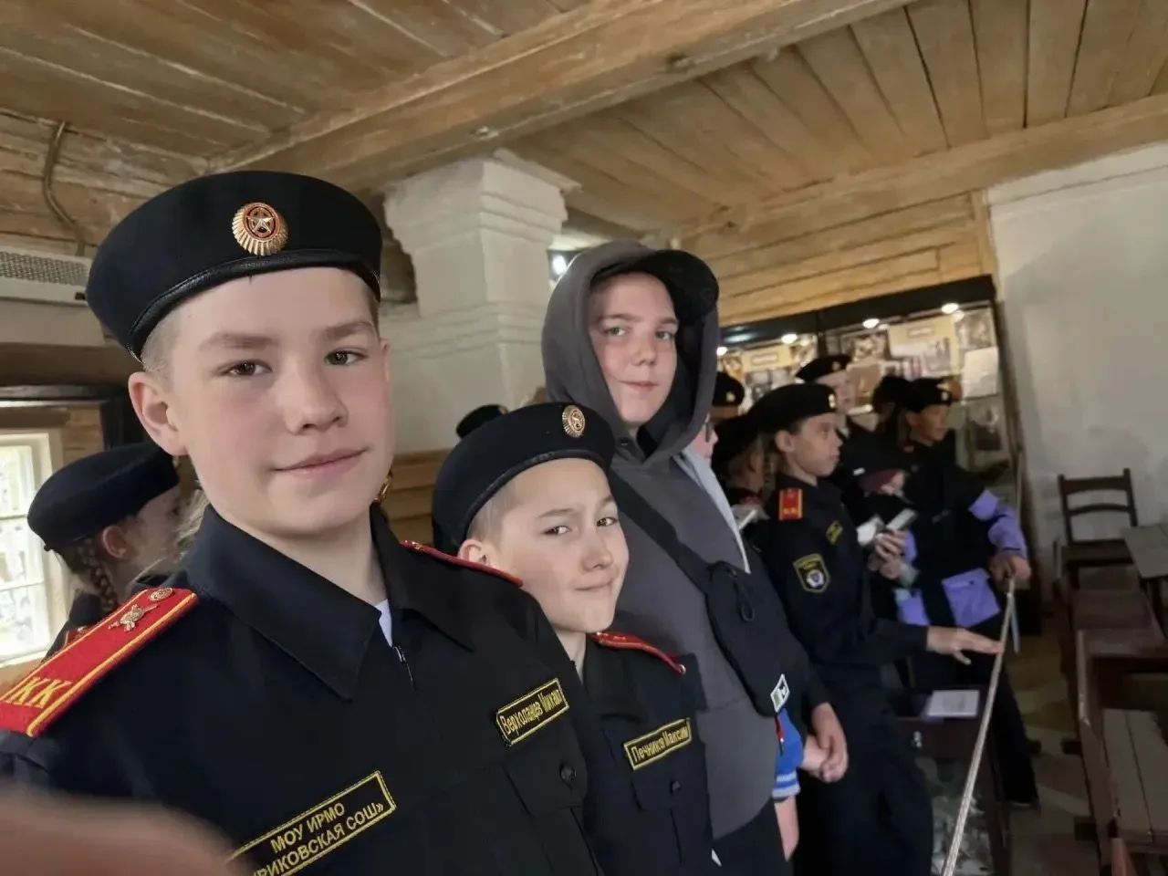 Наши обучающиеся вместе с ребятами из Шиткинской центральной детской библиотеки имени Зои Космодемья