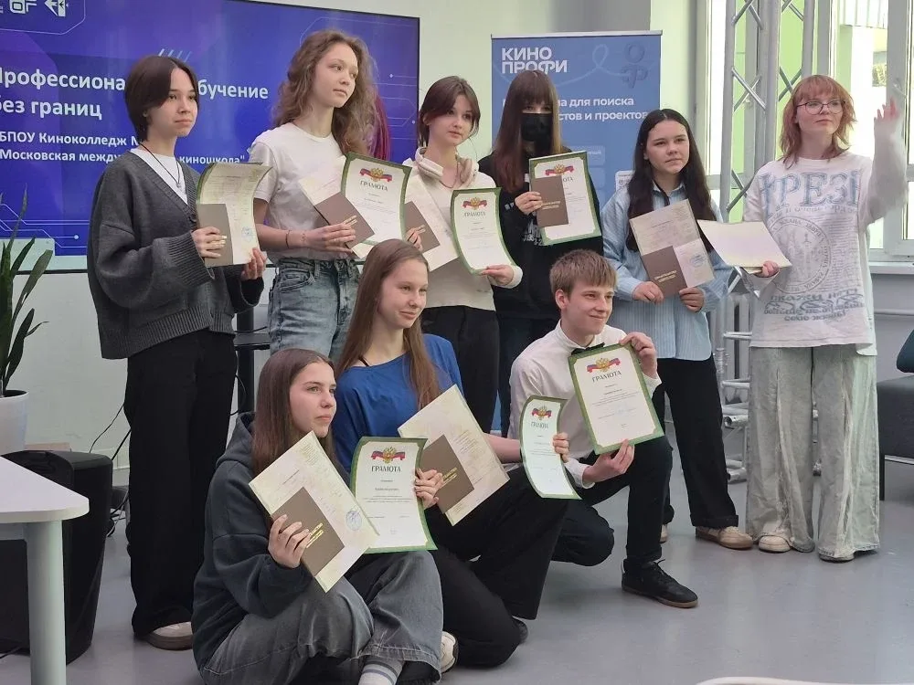 Выпускной у ПРОФИ  🎓В конце апреля девятиклассники получили свои первые свидетельства о профессии. Т