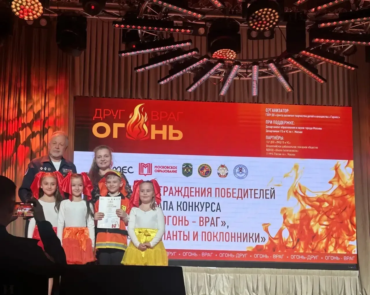 Таланты и Поклонники  🌟 Наши дошколята второй год подряд блистают на фестивале «Таланты и Поклонники