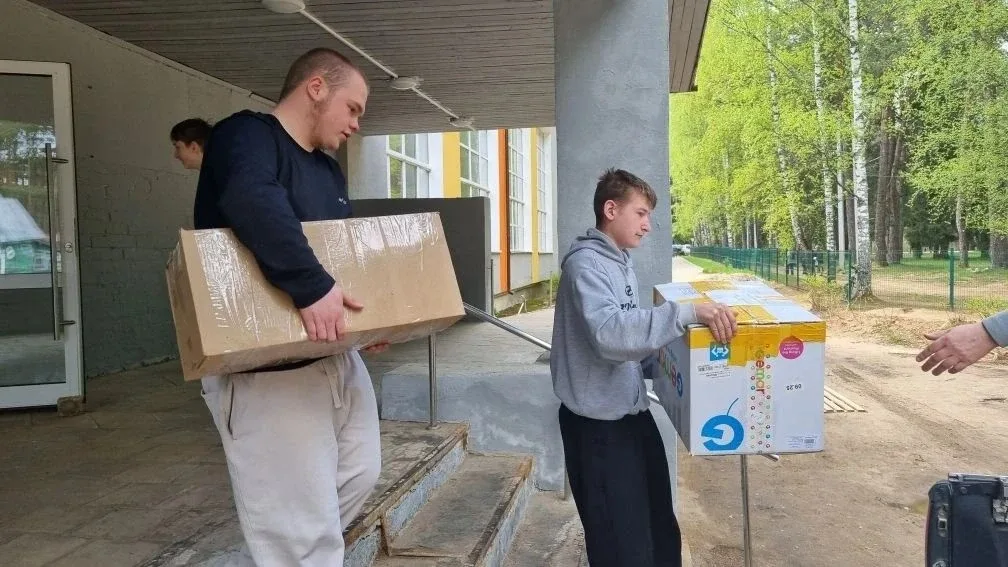 Ещё одно доброе и важное дело в нашей школьной копилочке. Мы отправили следующую партию посылок для 