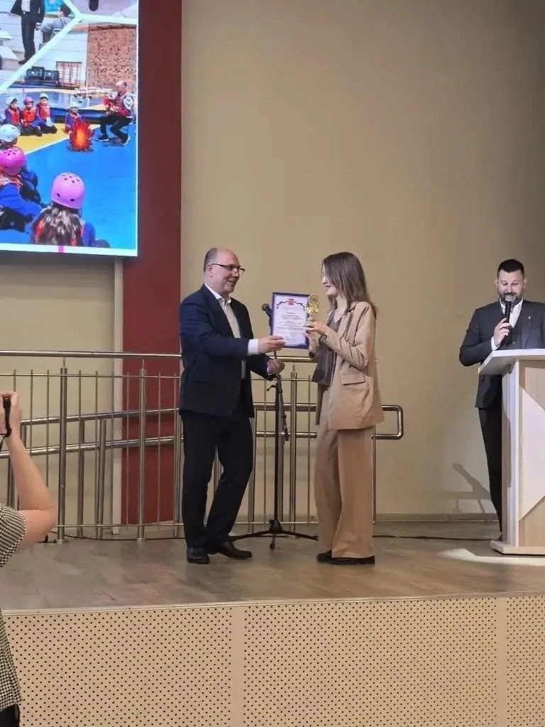 Спешим поделиться радостной новостью! 👏🏻В школе №717 прошла церемония награждения победителей районн