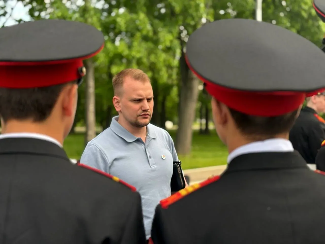 🇷🇺 В ПАРАДНОМ РАСЧЕТЕ НАША ШКОЛА  🌟 Через несколько минут на Поклонной горе начнётся главное событие