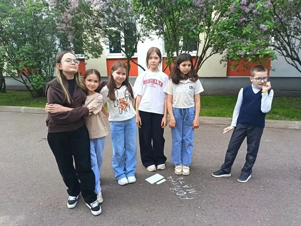 В 4 «М» классе на прошлой неделе прошла военно-патриотическая игра «Герои среди Первых»! 🇷🇺  Это не 