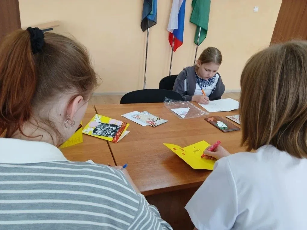Внуки по переписке: эстафета добра к 9 Мая 🎖 Тепло сердец — ветеранам 💌  🎓Ученики нашей школы вместе