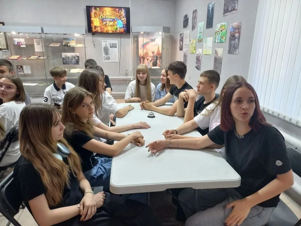 В рамках «Пушкинской карты»: история по‑новому! 🎟️️ 21 мая ребята ученики 8А класса приняли участие 
