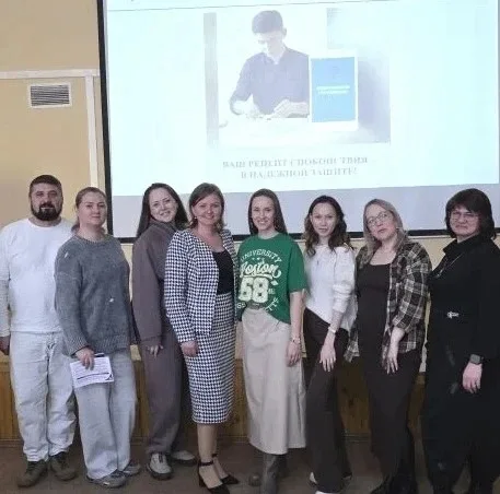🙌 Об эксперименте по добровольному социальному страхованию самозанятых говорили на встрече руководит