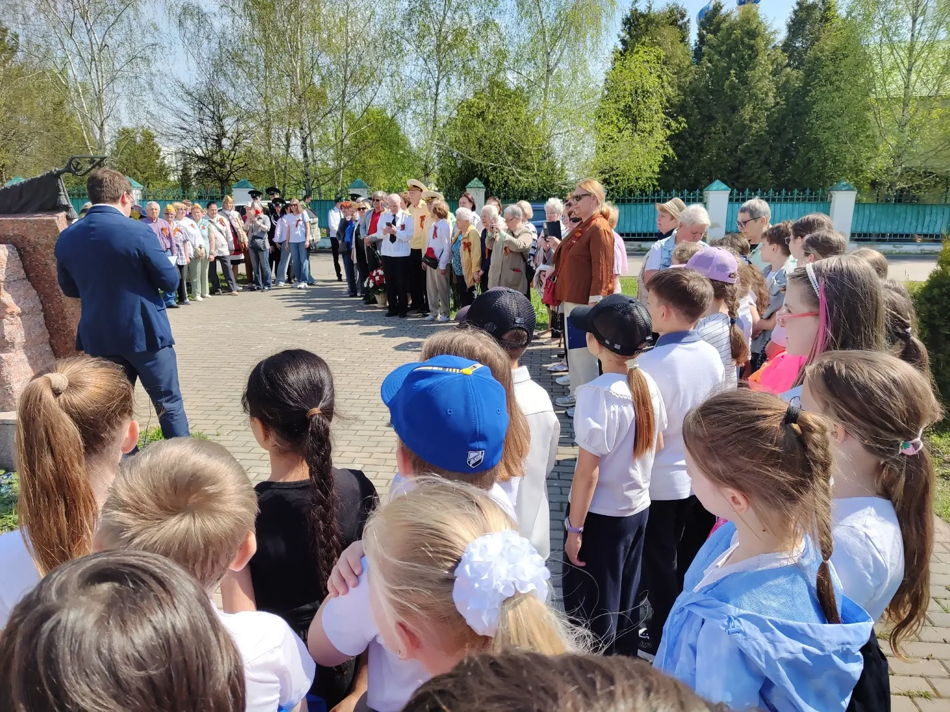 🎖️Помним, гордимся, наследуем  Ученики 3 «Б» класса приняли участие в патриотическом мероприятии «Тр