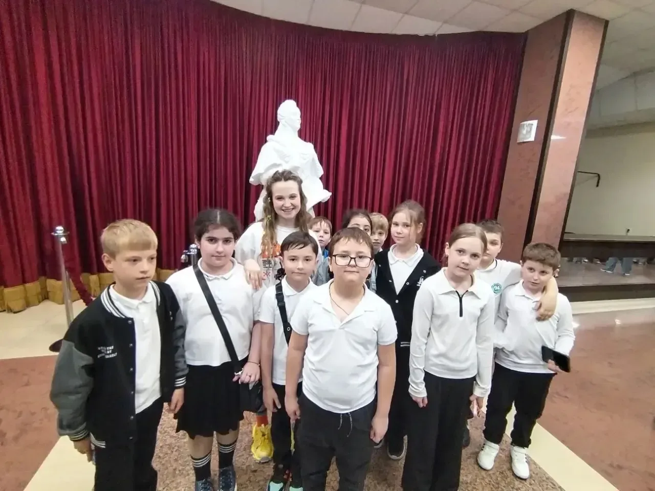 🎭20 мая ребята начальной школы посвятили культурной программе. Дети с большим удовольствием посмотре