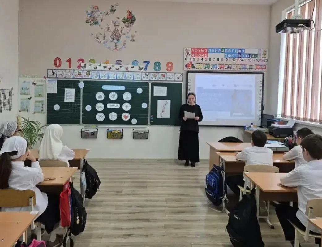 В нашей школе прошли очередные занятия цикла «Разговоры о важном», посвящённые теме «Что значит рабо