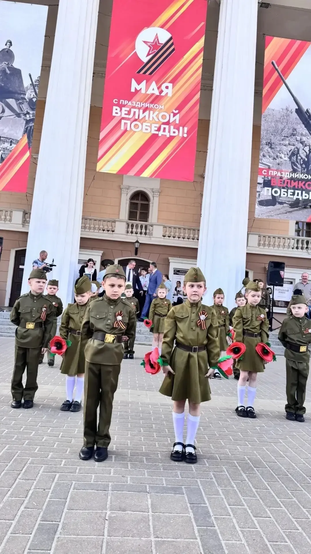 🌆 Вчера состоялась трогательная церемония награждения победителей регионального конкурса «Военкоры П