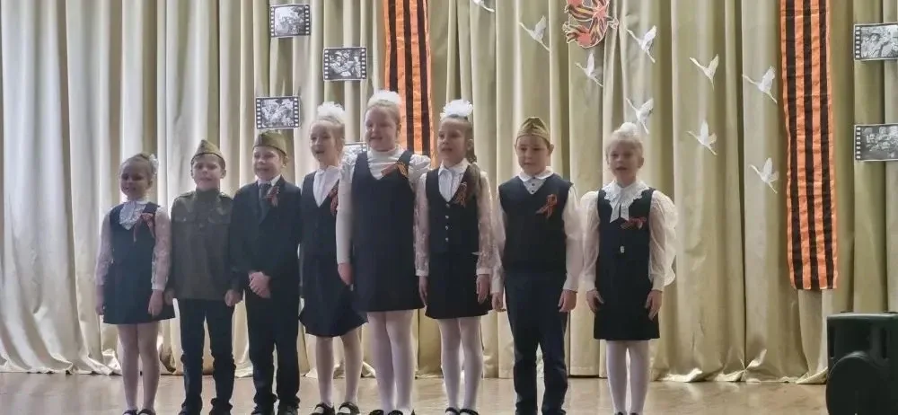 🎗️ФЕСТИВАЛЬ ВОЕННОЙ ПЕСНИ🎗️  🎖️Каждую весну наша страна отмечает замечательный праздник - День Побед