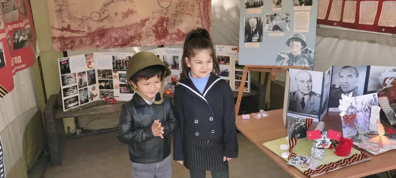 🎖️ДЕНЬ ПОБЕДЫ🎖️ 9 мая 2026 г. наша школа приняла участие в выставке экспозиций школьных музеев в скв