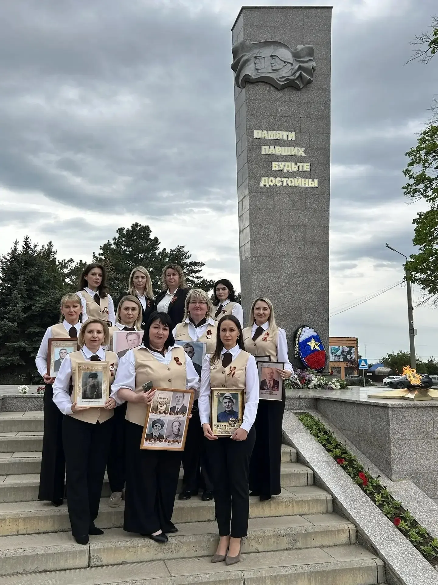 В МФЦ Сальского района продолжается добрая традиция — участие в мероприятиях, посвящённых Дню Победы