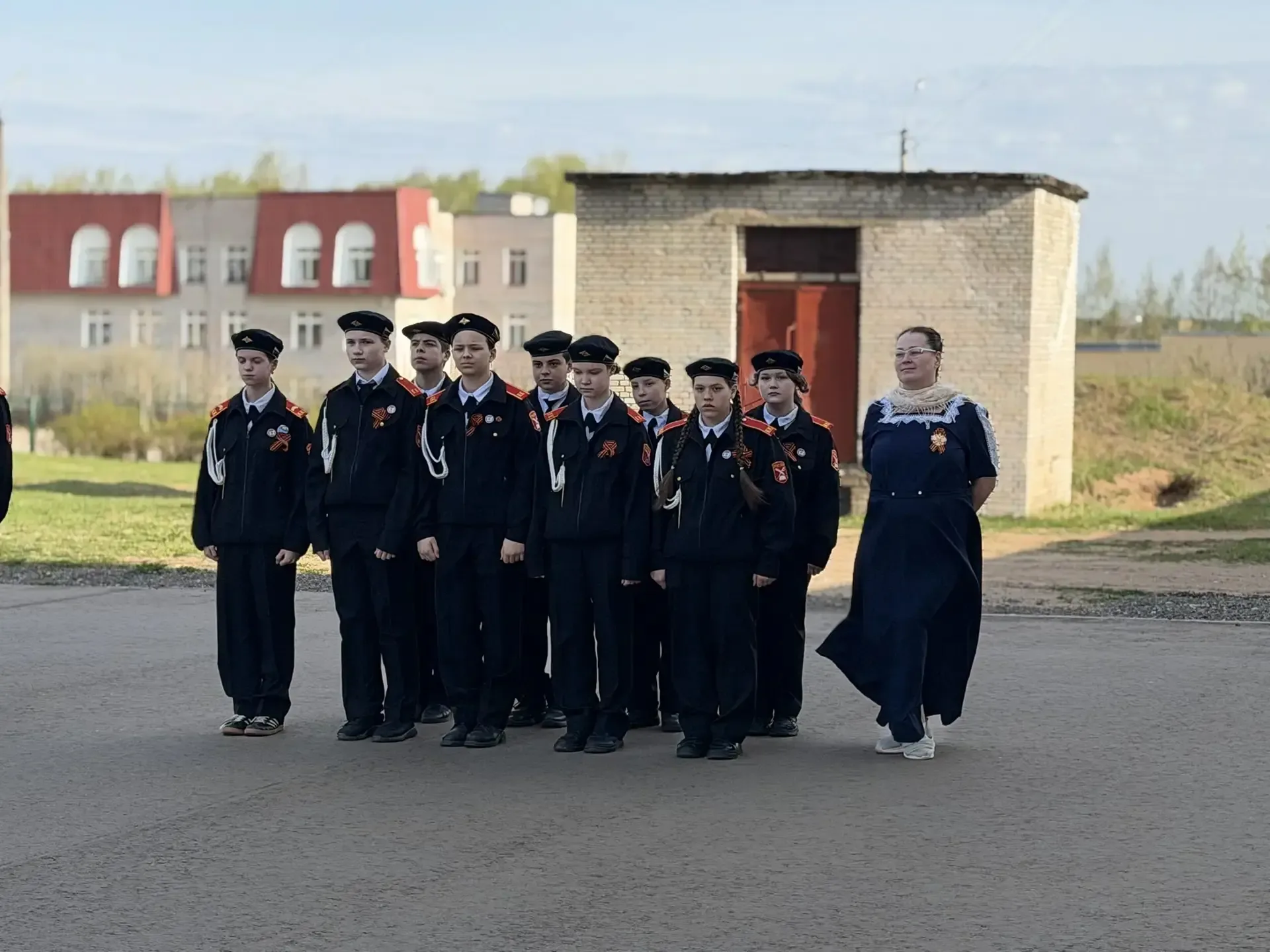 ✨ Сегодня утром царила по‑настоящему торжественная атмосфера — прошла традиционная линейка! ✨  Всё н