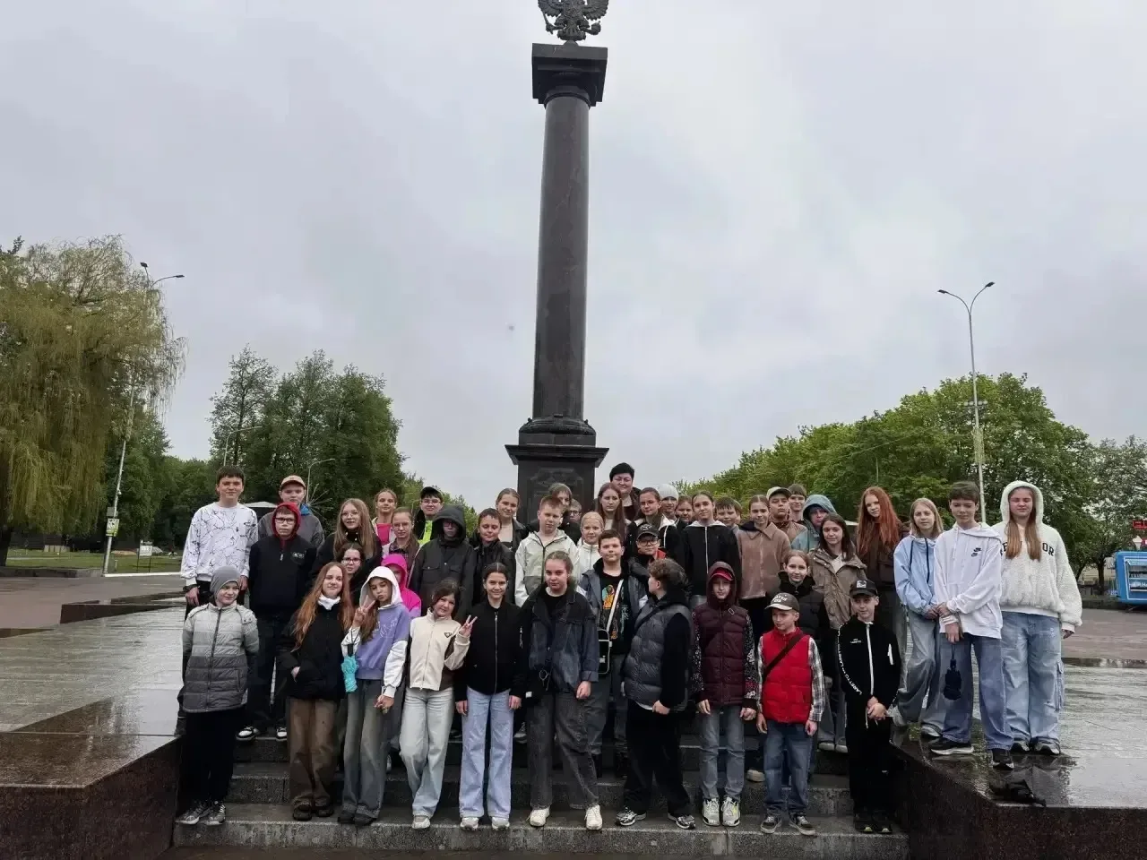 Брянск-город с богатой историей и разнообразными достопримечательностями. Сегодня ученики 5- х класс
