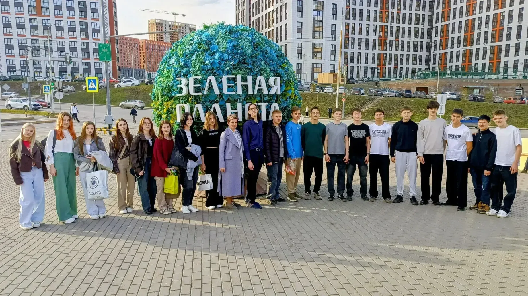 От пейнтбола до Печорина: один день 10Б в Уфе 🎭🔫Как понять «Героя нашего времени» из-за парты? Никак