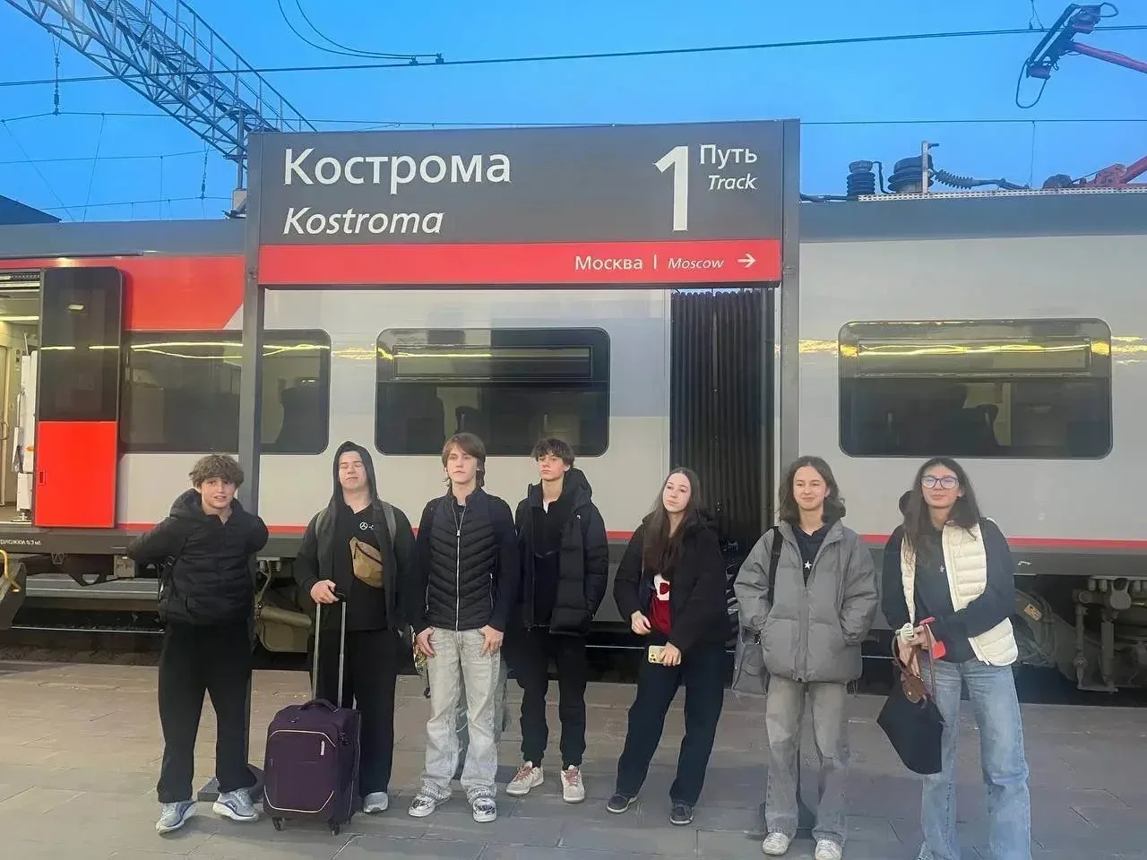 Ученики 8 «Б» провели два дня в Костроме  🥯 Ребята научились приготовлению калачей и узнали, чем кос