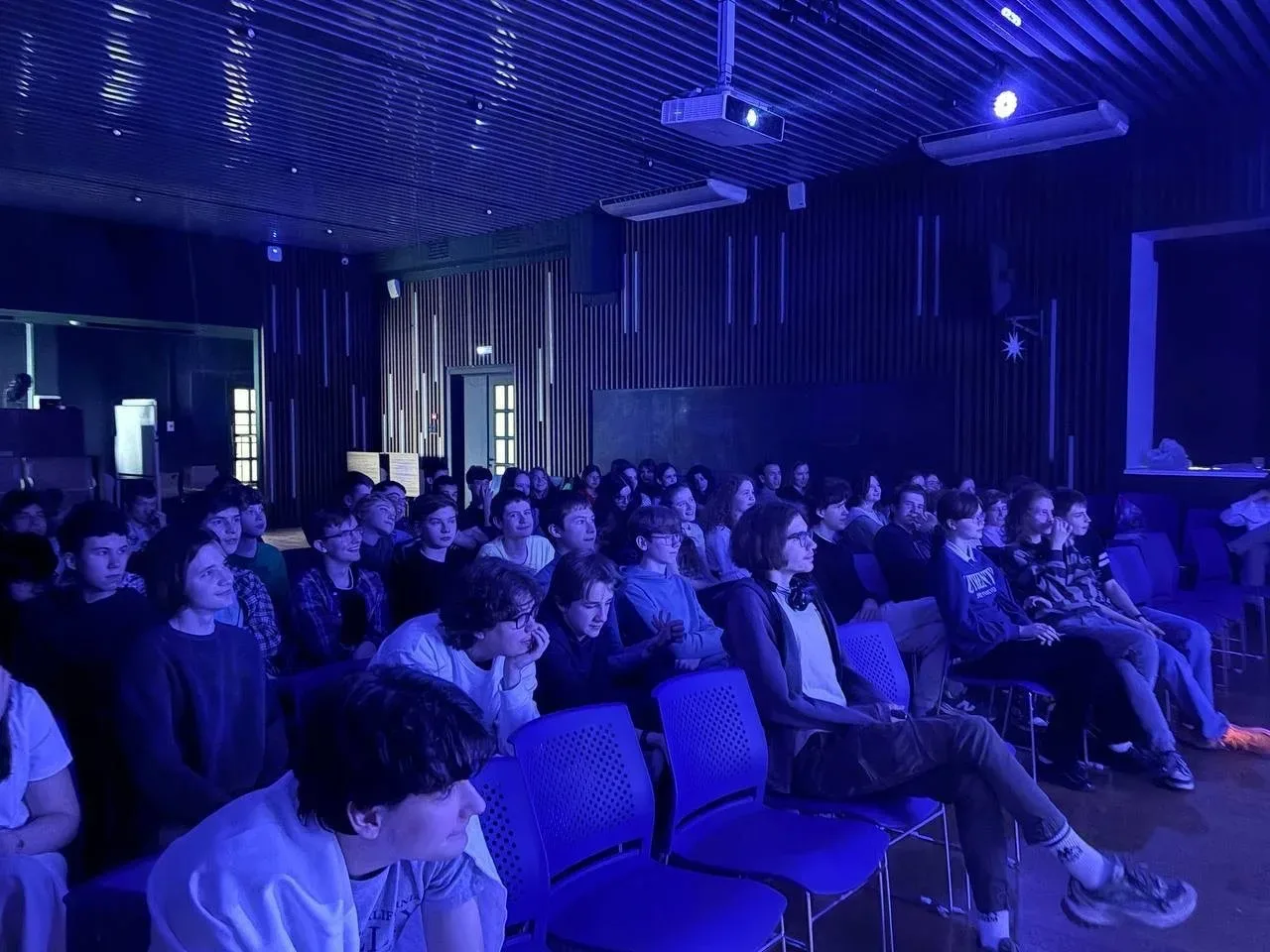 «День в Древнем Риме» провели ученики Математических и Физико-математических спецклассов благодаря у