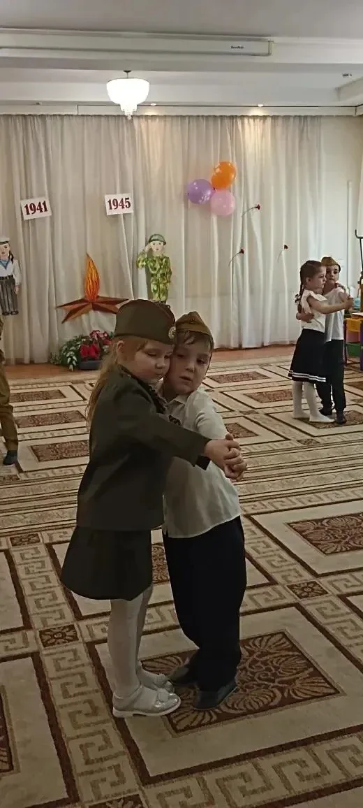 🎖️ МАЛЫШИ, КОТОРЫЕ ПОМНЯТ 🎖️ Детский садик «Чудо-Град» доказывает: память о Победе живёт не только в