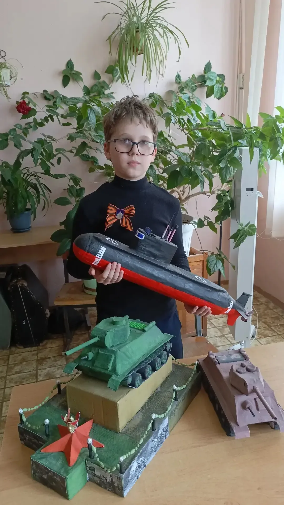 🌟 Полководец с добрым сердцем   Знаете, бывают фамилии, которые обязывают. А бывают люди, которые фа
