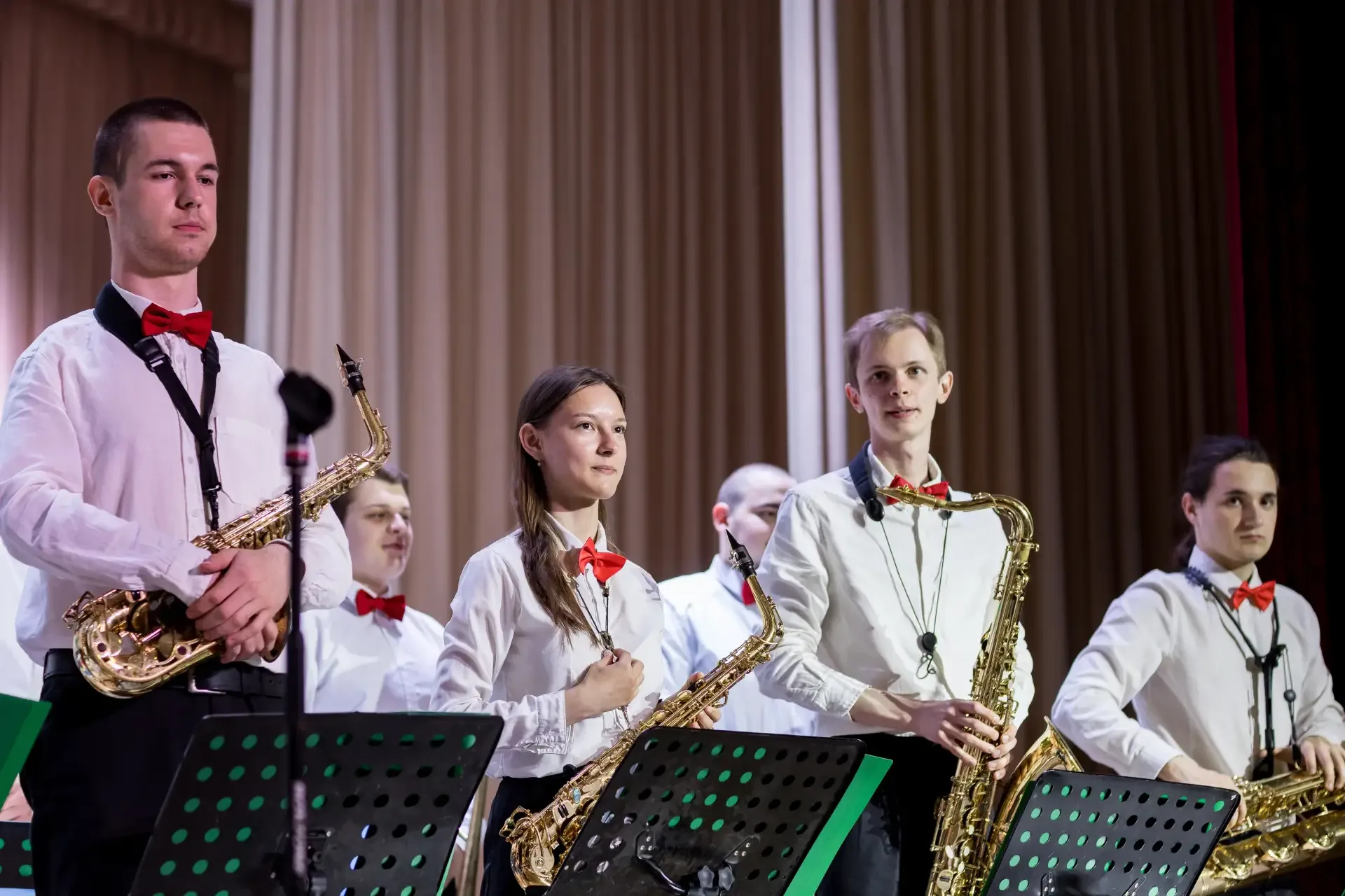 🎷 Джаз в школе:  концерт, который покорил сердца 🎷   🎉 14 мая в нашей школе состоялось творческое со