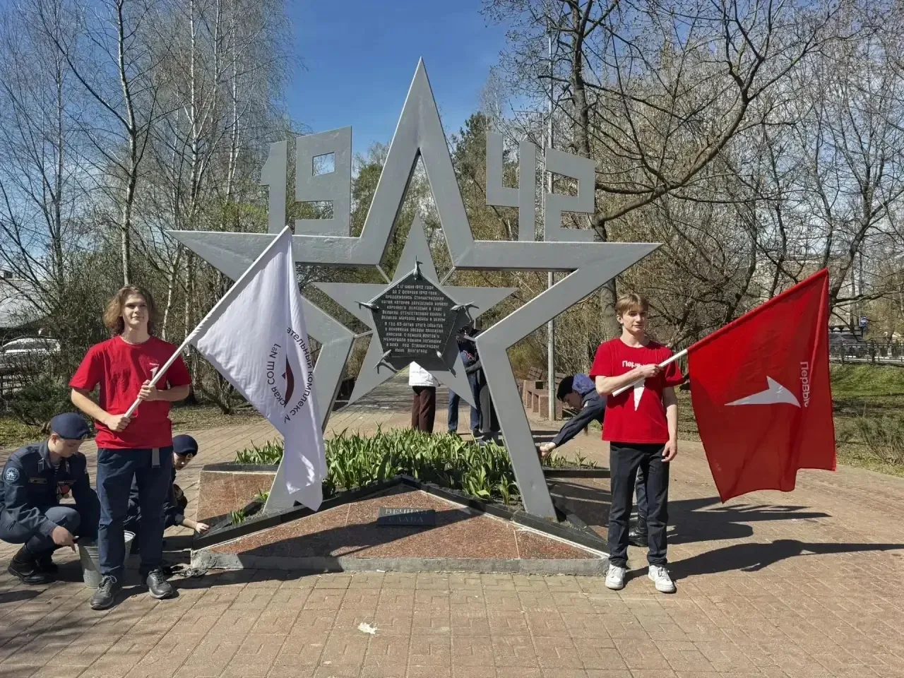 Поход к памятным местам в рамках проекта «Походы первых – больше, чем путешествие»   В начале мая, к