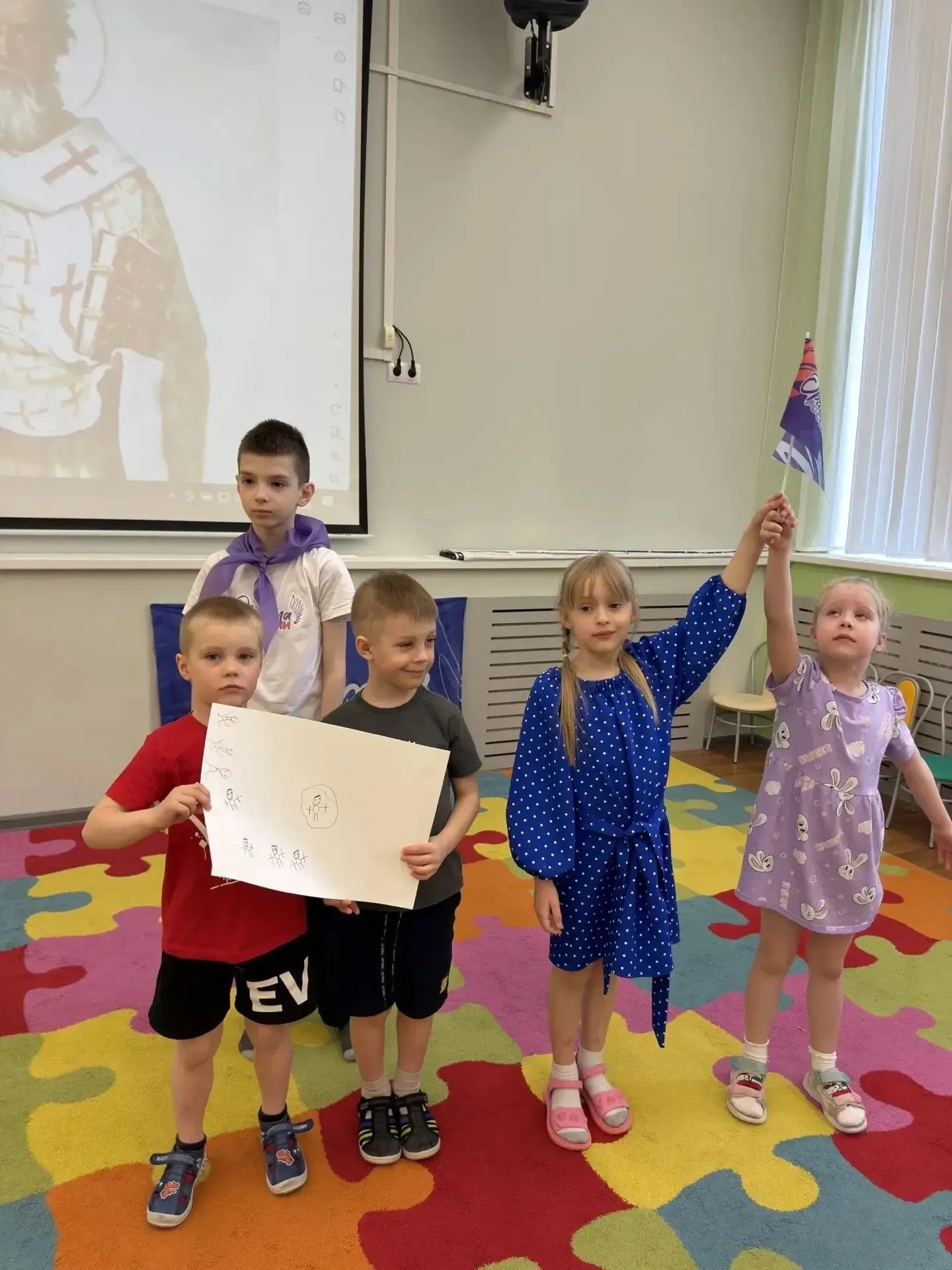 📅 Орлята – дошколятам: юные наставники познакомили малышей с азбукой предков 19 мая в МДОБУ «Кудровс