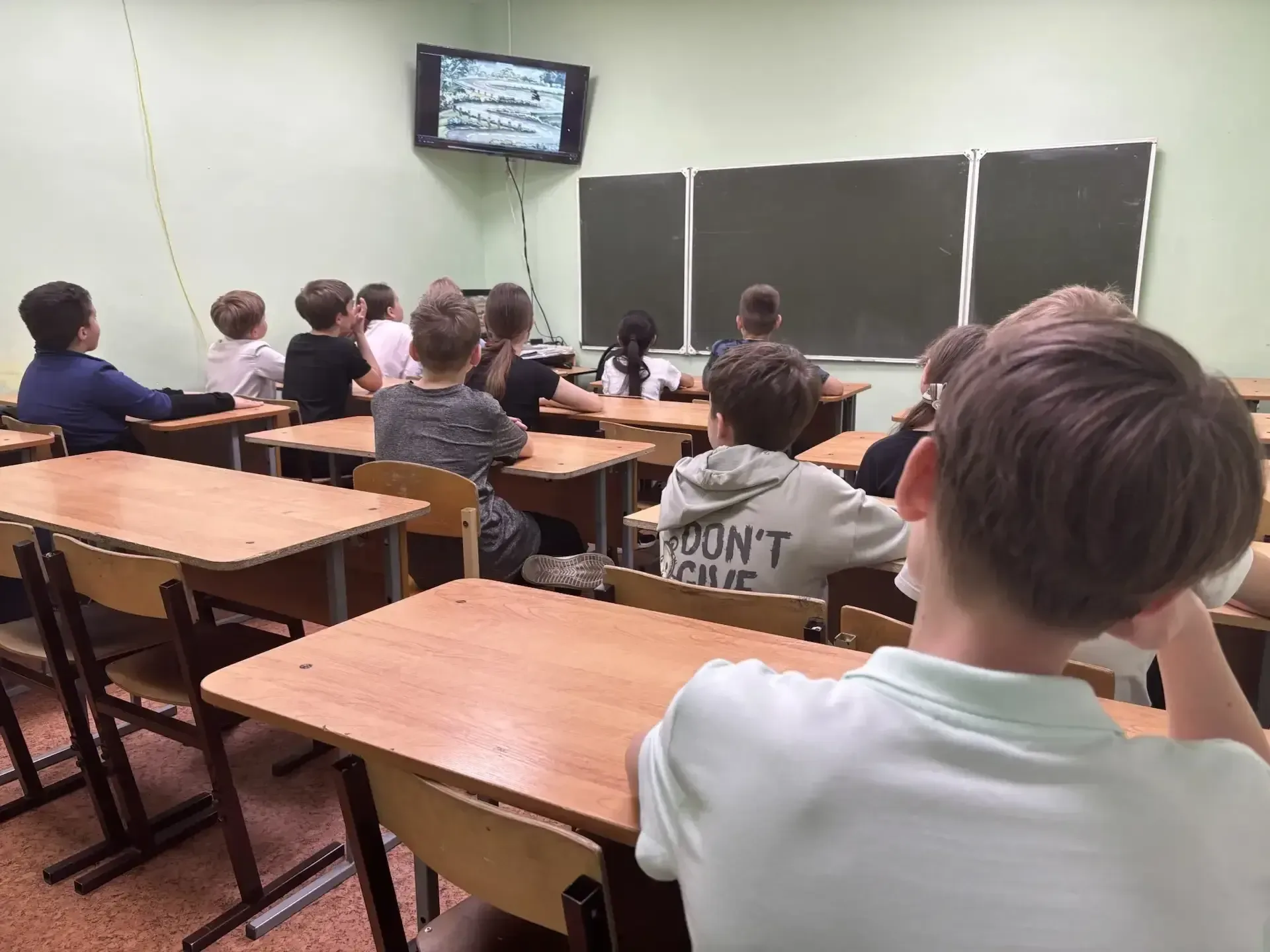 🚦 20 мая прошёл Единый урок по профилактике детского дорожно‑транспортного травматизма «Дорожный код
