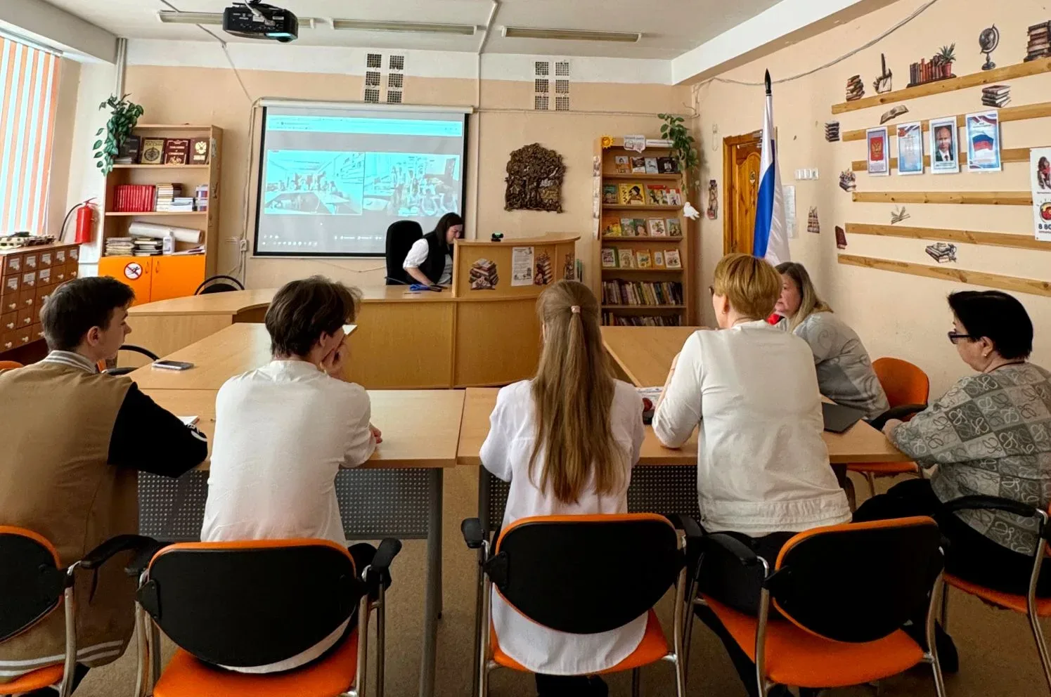 💫Телемост 💫  ✅ Сегодня между нашей школой и школой «София» города Днепрорудный Запорожской области п