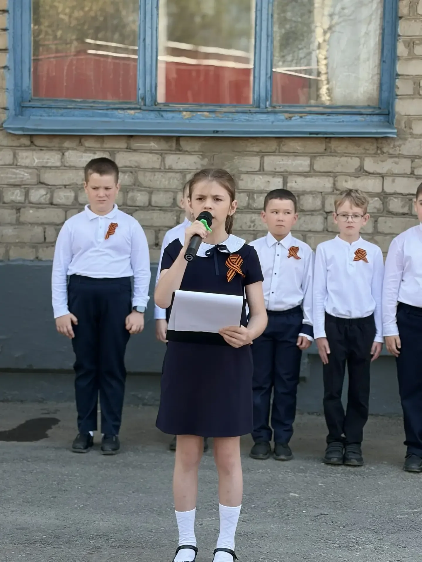 🎖 Вчера у мемориальной доски нашего земляка, Якова Васильевича Богатырёва, лицеисты Шестого провели 