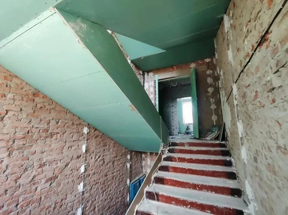 ⚡️ В Новопсковской больнице завершился этап ремонта поликлиники  В рамках шефской помощи Воронежской