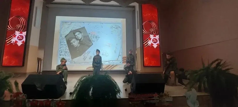 Праздничный концерт ко Дню Победы 🏵️  🎊 Праздничный концерт ко Дню Победы в МАОУ СОШ №6 г. Южно-Саха