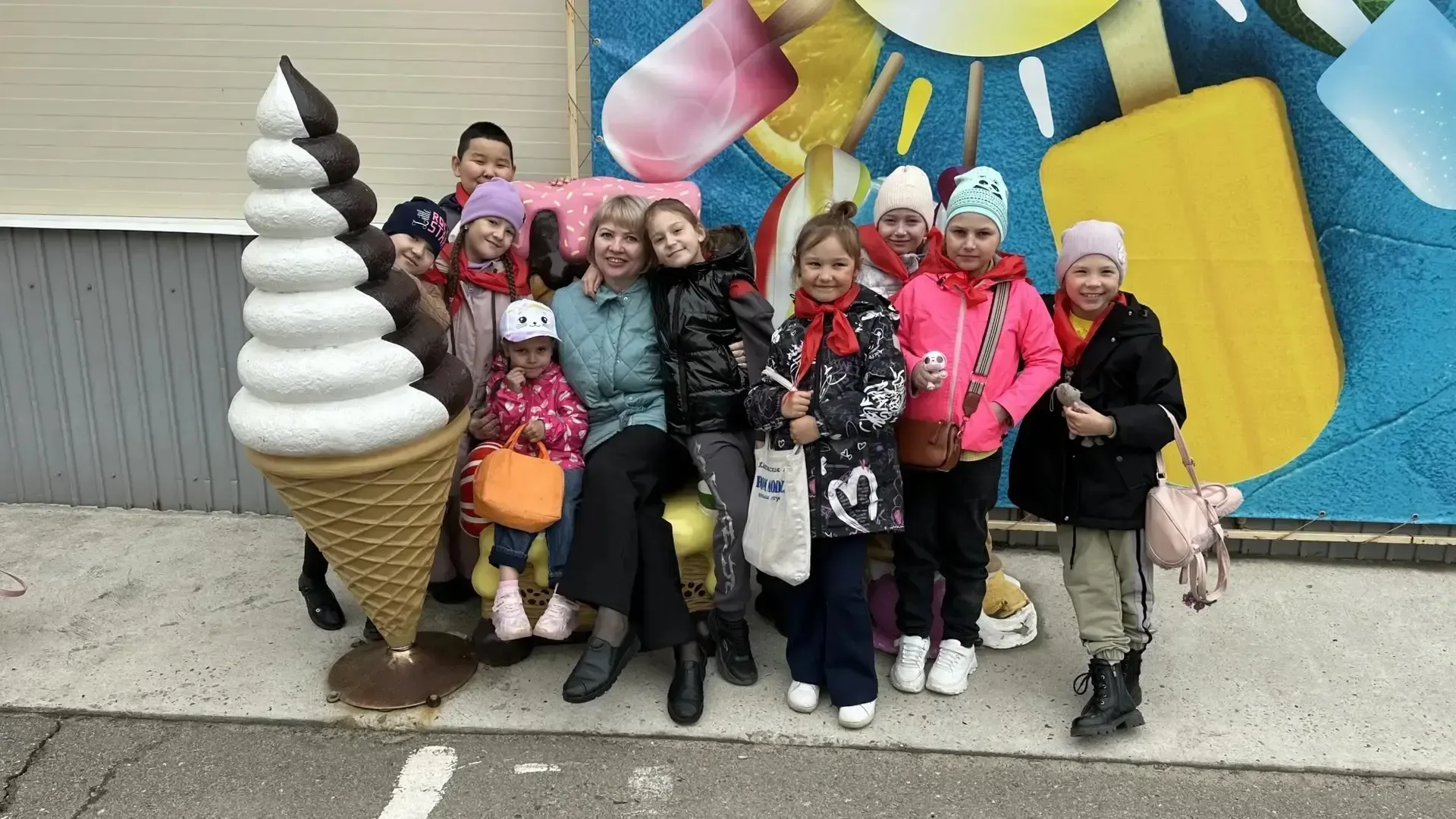 Экскурсия на фабрику мороженого удалась 🍦👍  19 мая  1 "е" класс со своим классным руководителем Широ
