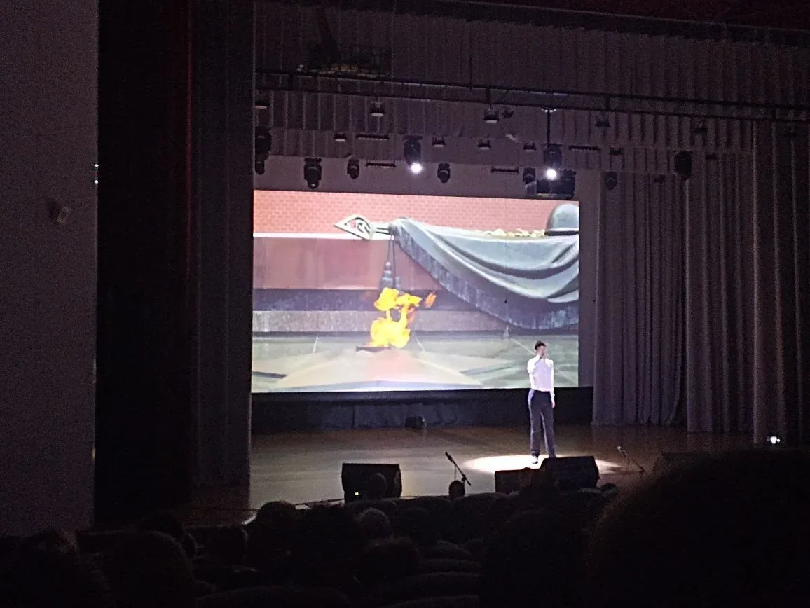 Сегодня наши ученики 9–10 классов побывали на театрализованном концерте «Во имя жизни на Земле» в ДК