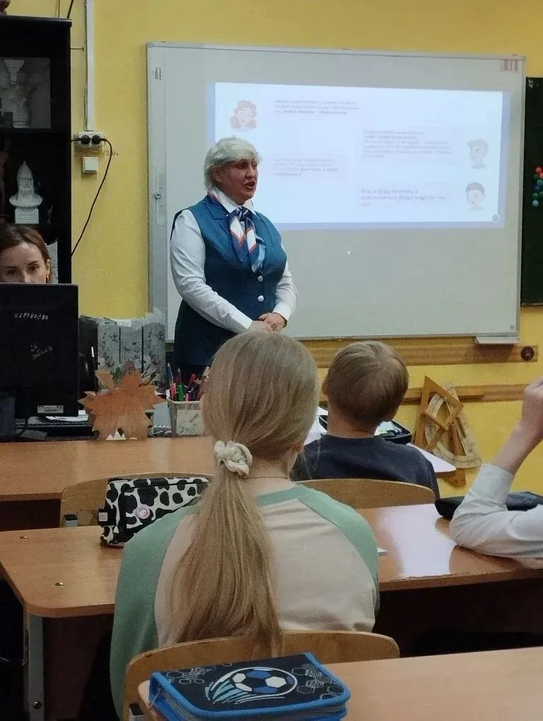 В среду 13.05 на уроке основы финансовой грамотности в рамках всероссийского образовательного проект
