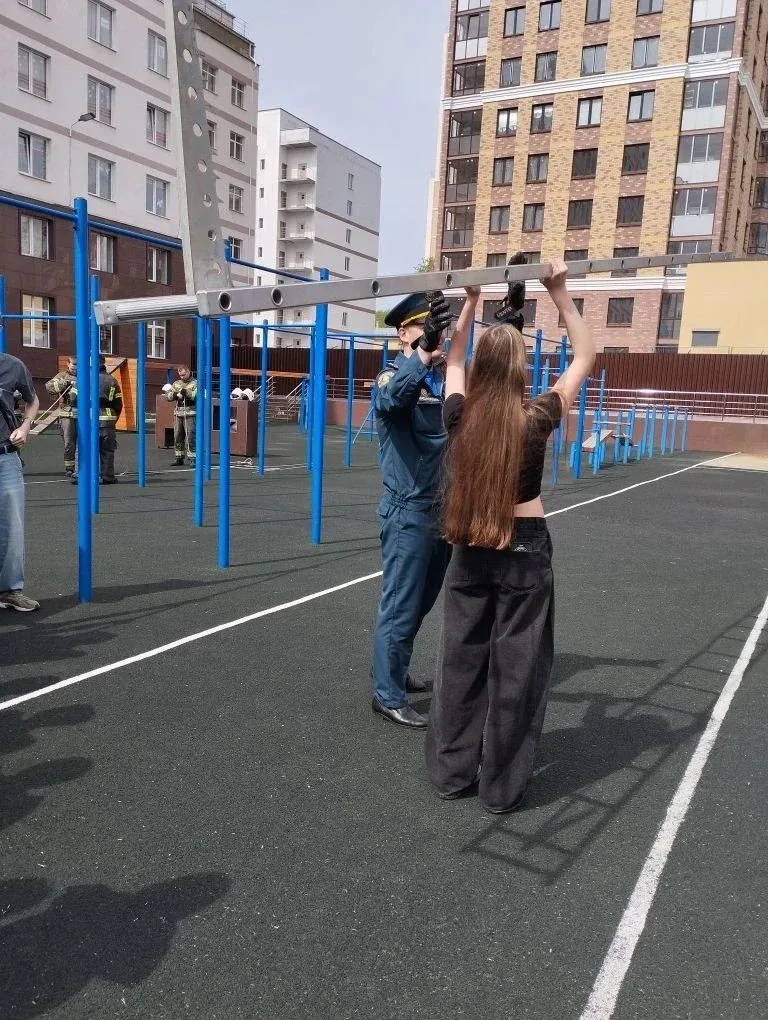 В рамках реализации программы по профориентации в четверг,  14.05 .26 обучающиеся 10а и 10б классов 