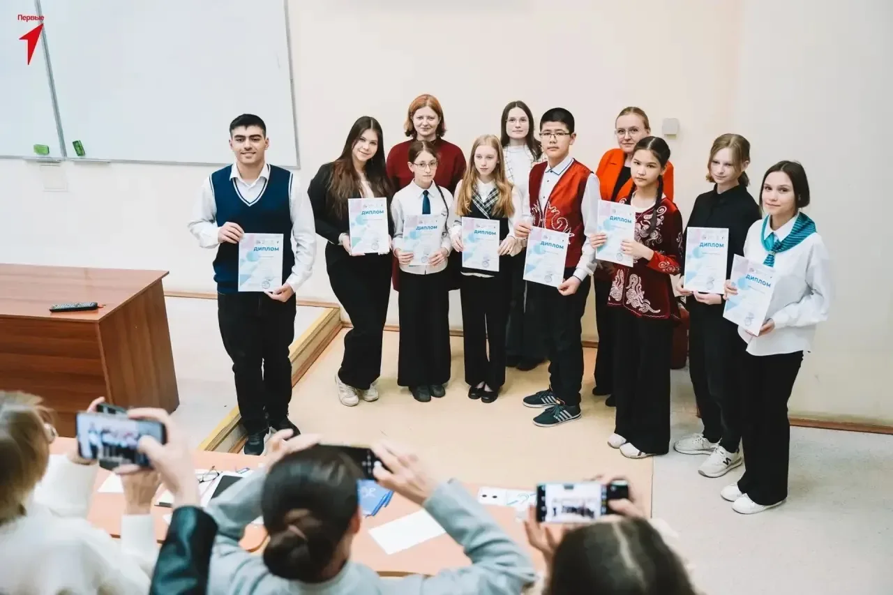 💫💫💫Поздравляем ученицу 8 «А» класса Бересневу Анастасию с успешным выступлением на Всероссийской нау