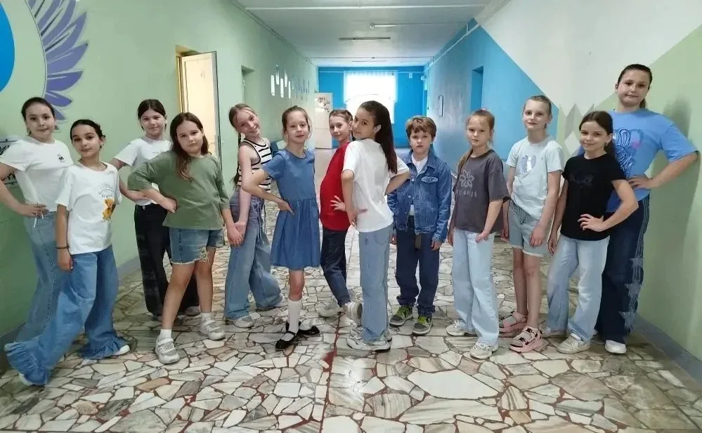 🔥 МОДНЫЙ ДЖИНСОВЫЙ ПРИГОВОР! 🔥   Сегодня в Гимназии №4 гремел легендарный Джинсовый день в рамках «Н