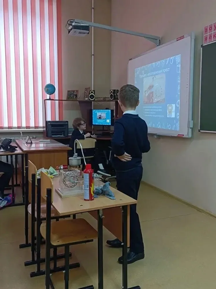 🧑‍🔬Я - исследователь!  🔬 На база ГАУ ДПО «СОИРО» проходил региональный конкурс исследовательских раб