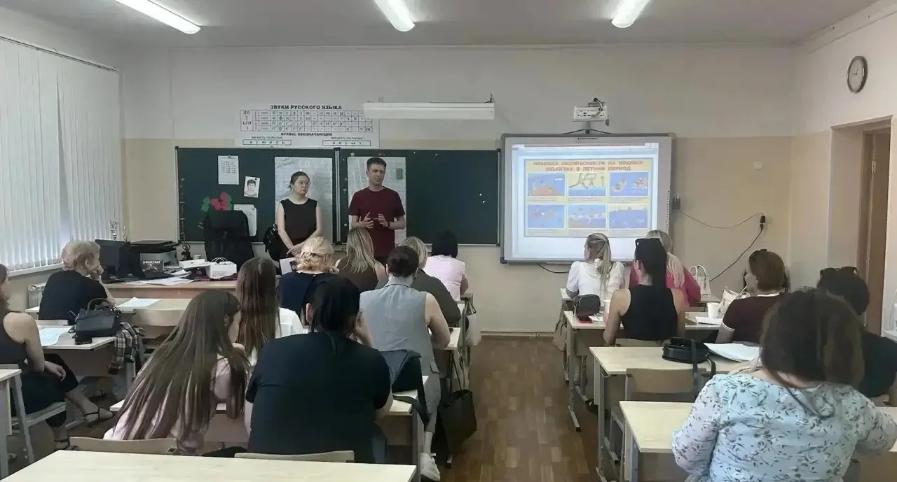 🌊 БЕЗОПАСНОСТЬ НА ВОДЕ: важный урок для детей и их родителей! 🌊  В преддверии летних каникул в нашей