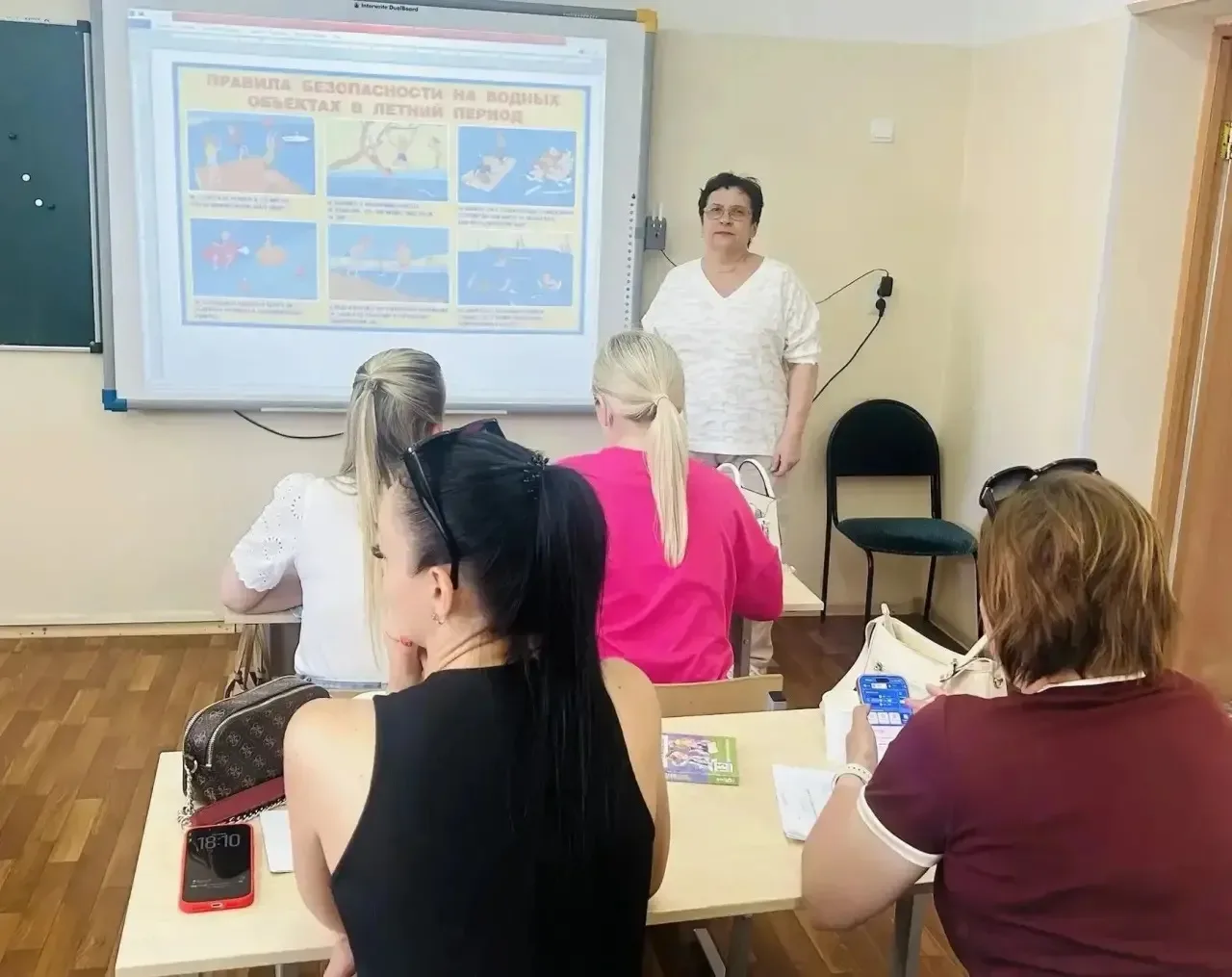 🌊 БЕЗОПАСНОСТЬ НА ВОДЕ: важный урок для детей и их родителей! 🌊  В преддверии летних каникул в нашей