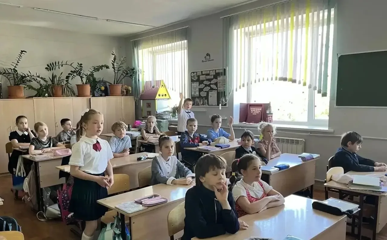 🌊 БЕЗОПАСНОСТЬ НА ВОДЕ: важный урок для детей и их родителей! 🌊  В преддверии летних каникул в нашей