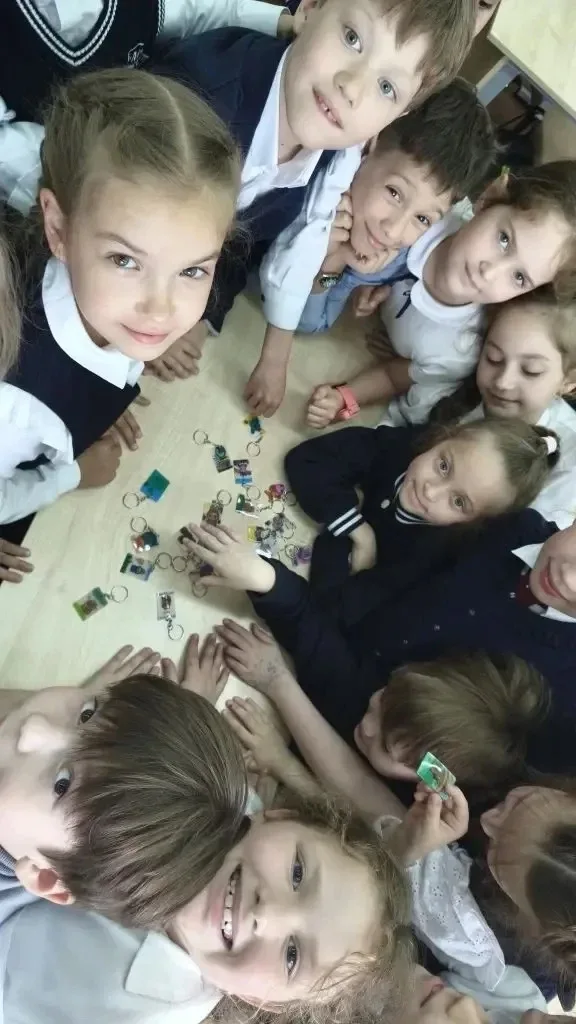 Экология как искусство!  ♻️К ребятам 1А класса (классный руководитель  Шутенко Н.В.) приходил в гост