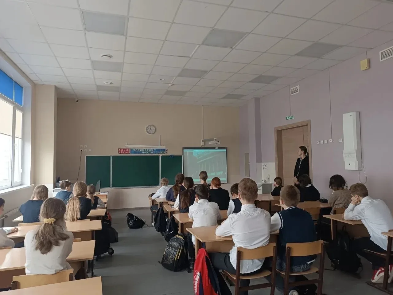 🌸 В #Родной36 прошли уникальные Разговоры о важном, посвящённые празднику Весны и Труда от представи