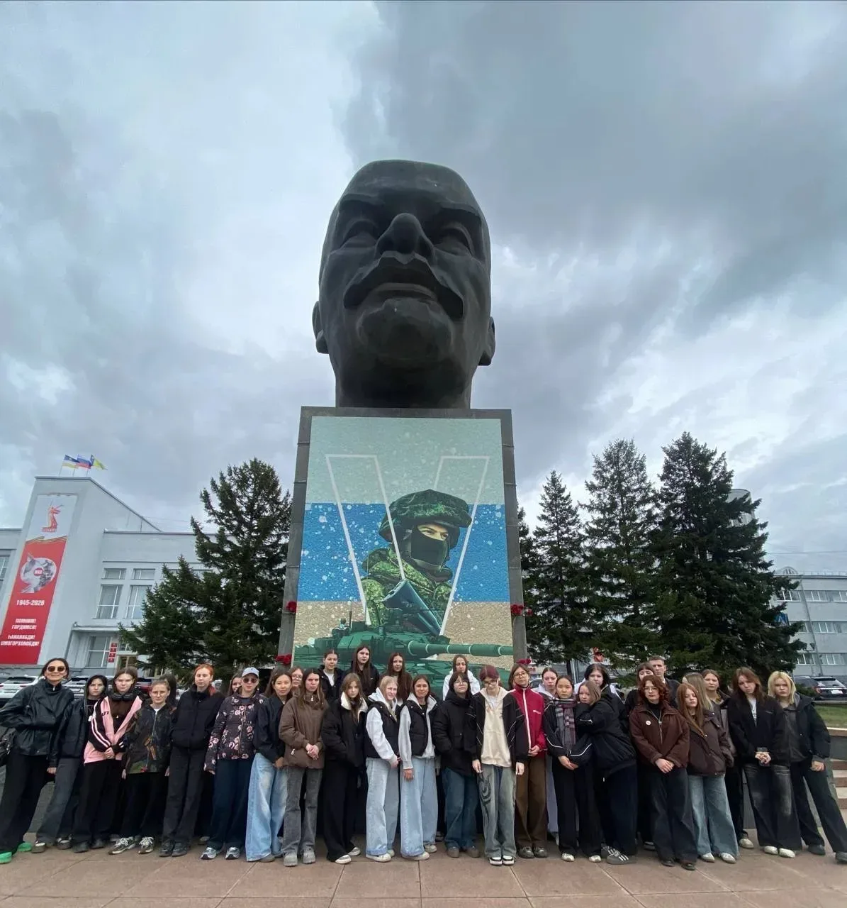 Путешествие сквозь века 📜  📌13 мая студенты групп СП-5 и УК-51 с преподавателем Байдаевой Н. С.-Д. о