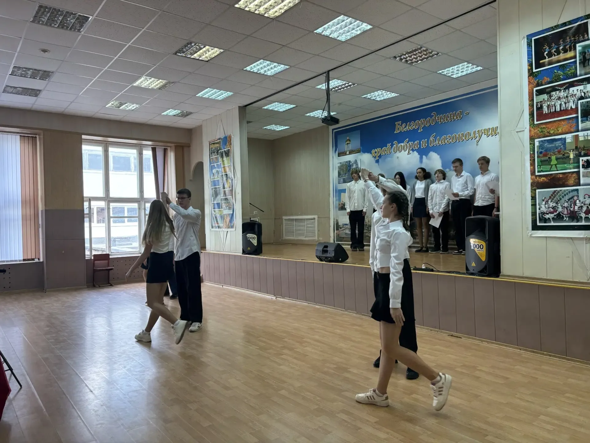 ✨ 15 мая в нашей школе прошёл танцевальный флешмоб «Память хранит имена» ✨  Это было не просто высту