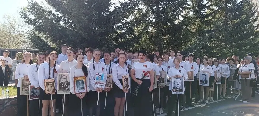 🇷🇺 В строю парада — лицейская гвардия  В программу сегодняшнего парада на площади Победы было включе