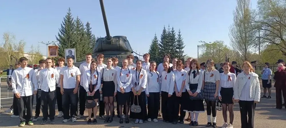 🇷🇺 В строю парада — лицейская гвардия  В программу сегодняшнего парада на площади Победы было включе